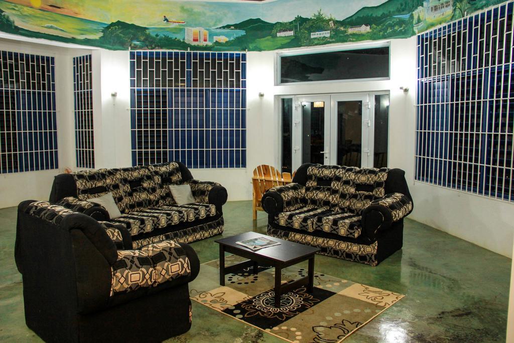 Sunshine Lodge: Your Home Away From Home Montego Bay Zewnętrze zdjęcie