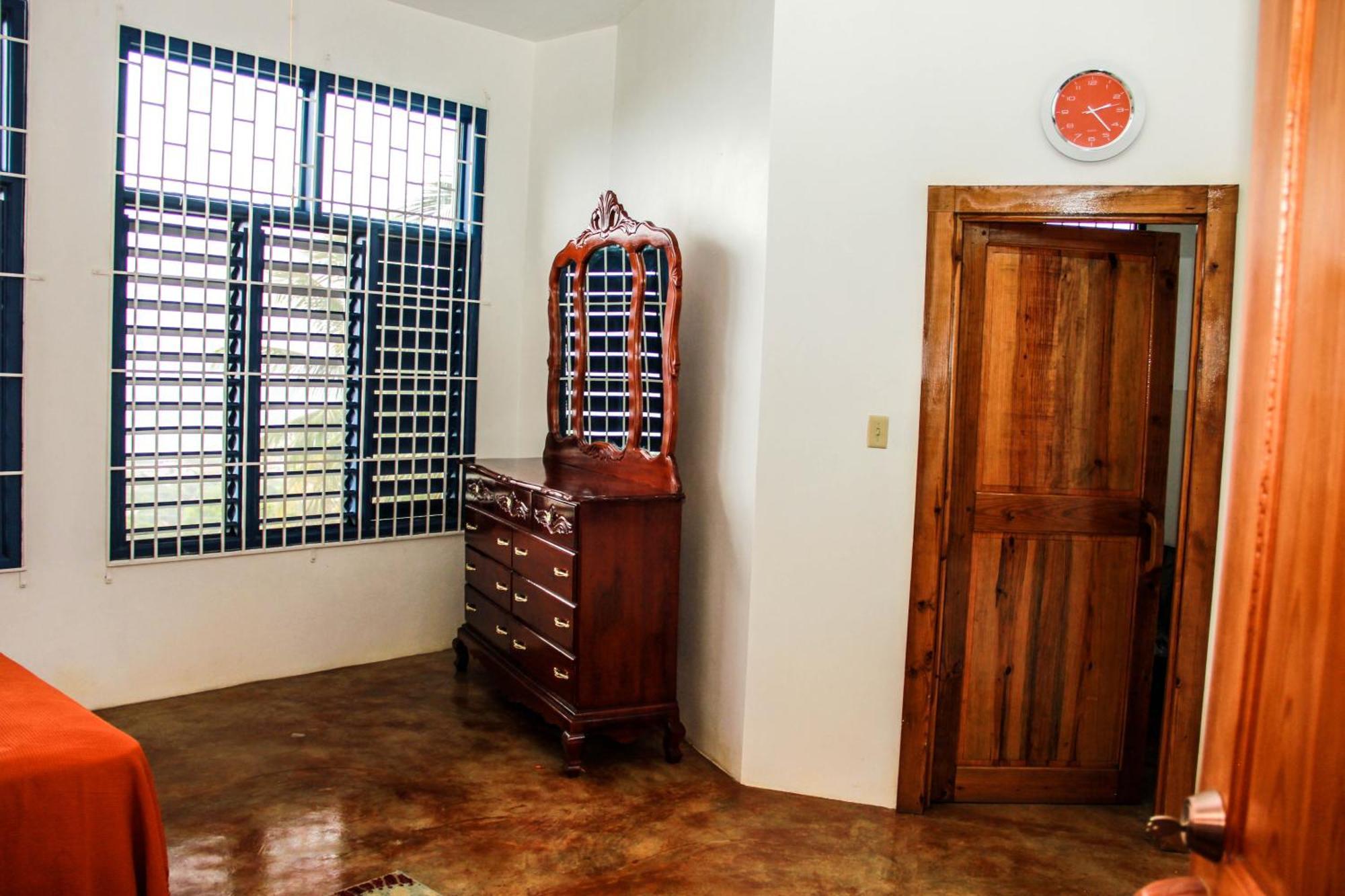 Sunshine Lodge: Your Home Away From Home Montego Bay Zewnętrze zdjęcie