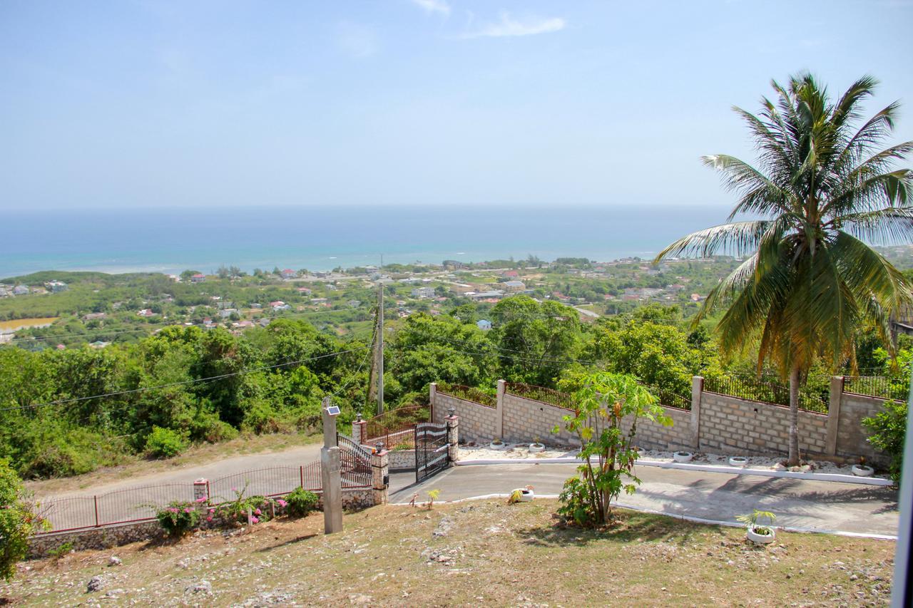 Sunshine Lodge: Your Home Away From Home Montego Bay Zewnętrze zdjęcie