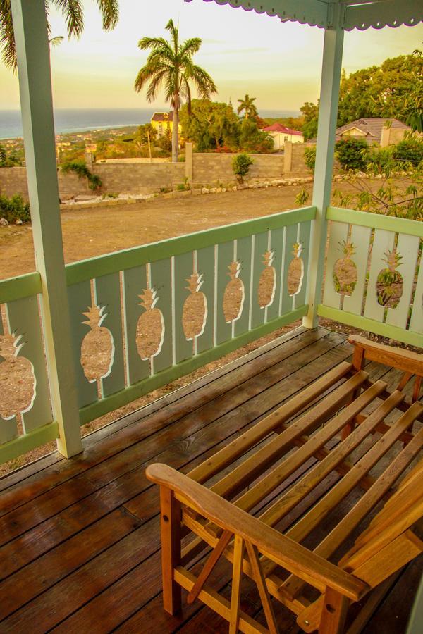 Sunshine Lodge: Your Home Away From Home Montego Bay Zewnętrze zdjęcie