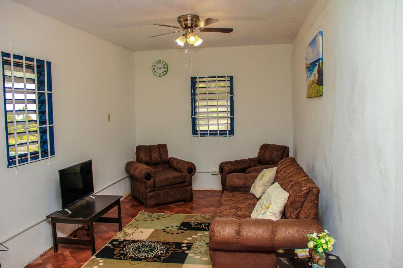 Sunshine Lodge: Your Home Away From Home Montego Bay Zewnętrze zdjęcie
